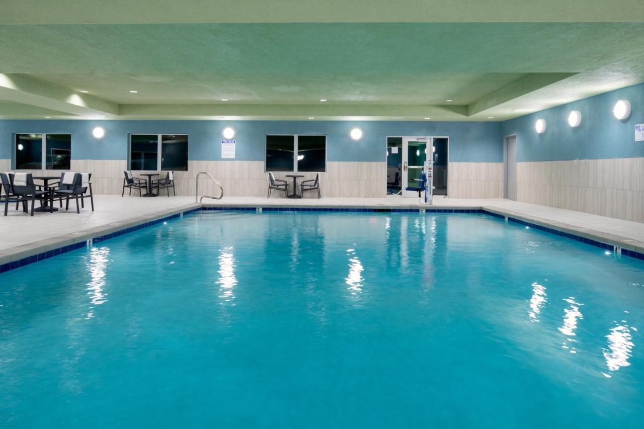 Holiday Inn Express & Suites - Bullhead City By Ihg Kültér fotó
