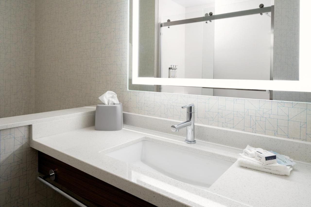 Holiday Inn Express & Suites - Bullhead City By Ihg Kültér fotó